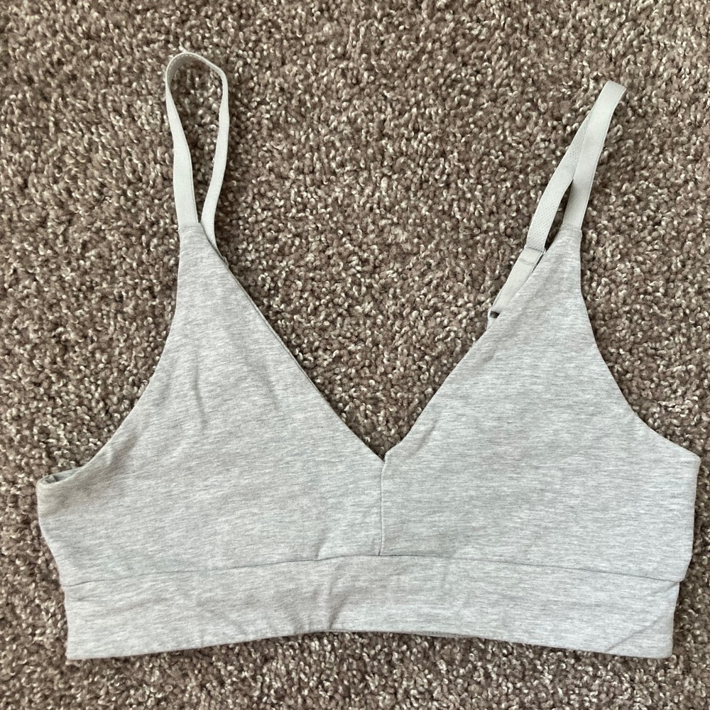 Pact Organic Everyday Classic T-Shirt Bra Size Small